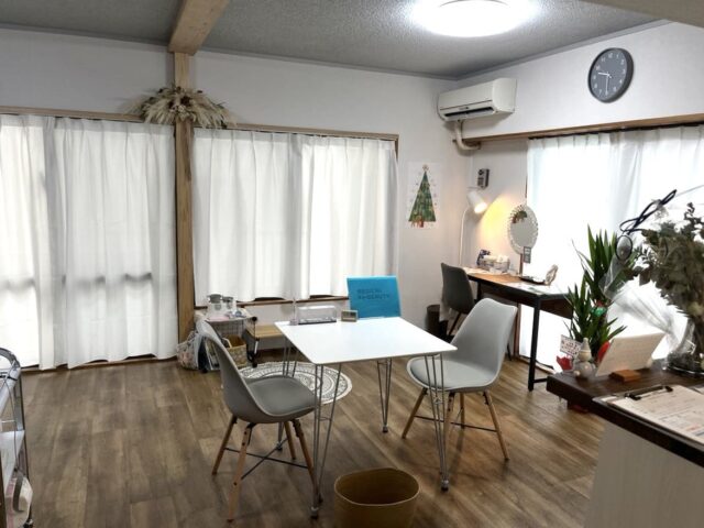 浦添店の店内